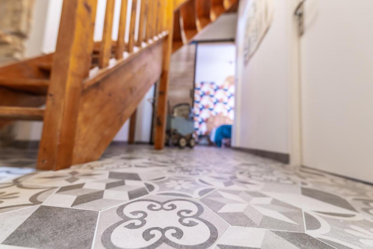 Chez Twiggy - Guesthouse Vintage A Prenois מראה חיצוני תמונה